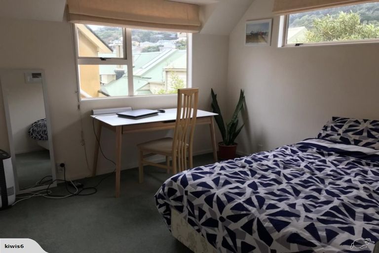 Photo of property in 60u3 Pirie Street, Mount Victoria, Wellington, 6011