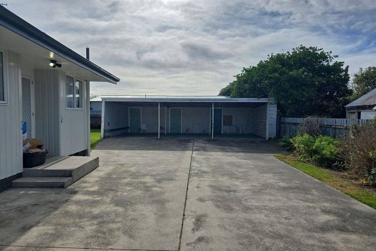 Photo of property in 2/447 Palmerston Road, Gisborne, 4010