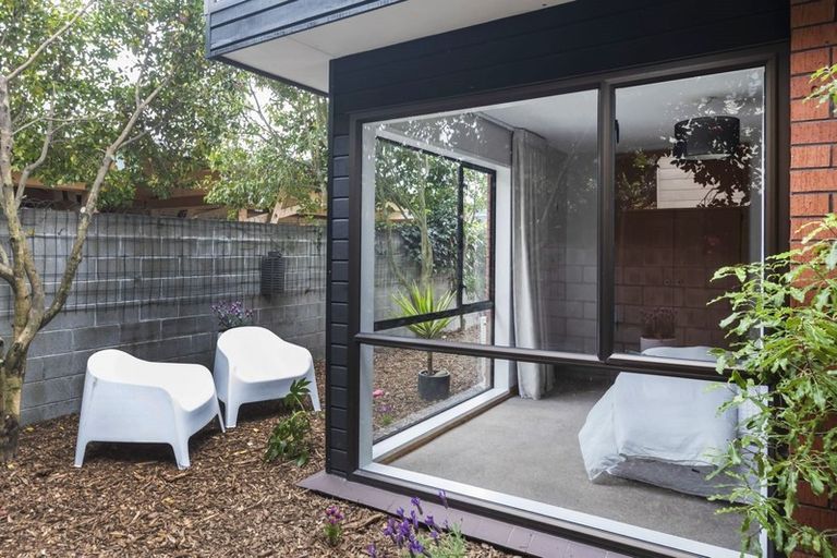 Photo of property in 30 Park Terrace, Christchurch Central, Christchurch, 8013