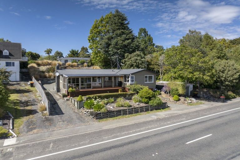 Photo of property in 6 Cathedral Drive, Manapouri, 9679