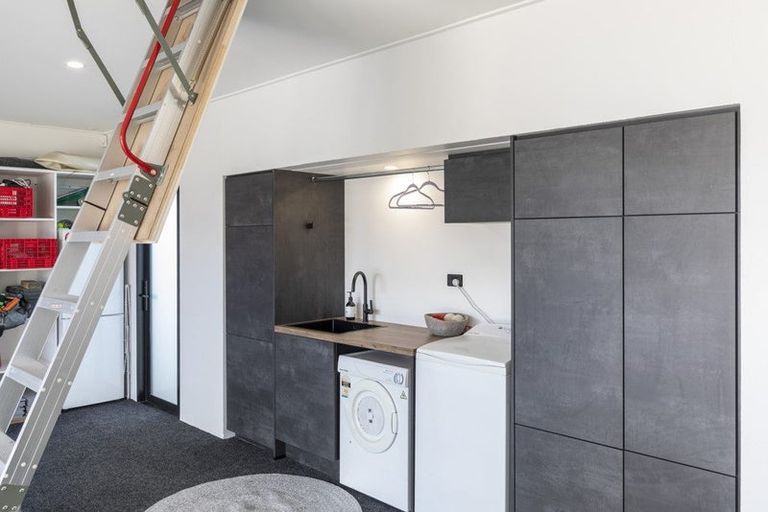 Photo of property in 7 Hobbs Lane, Harewood, Christchurch, 8051