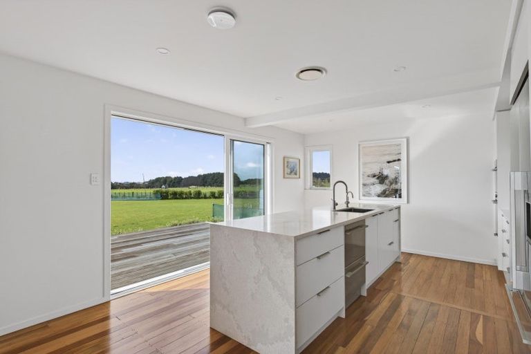 Photo of property in 29 Matarikoriko Road, Brixton, Waitara, 4382