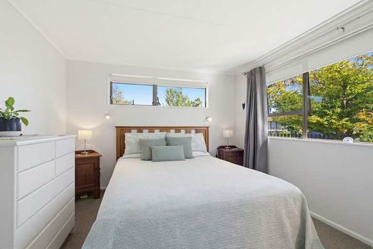 Photo of property in 4 Dove Place, Westbrook, Palmerston North, 4412