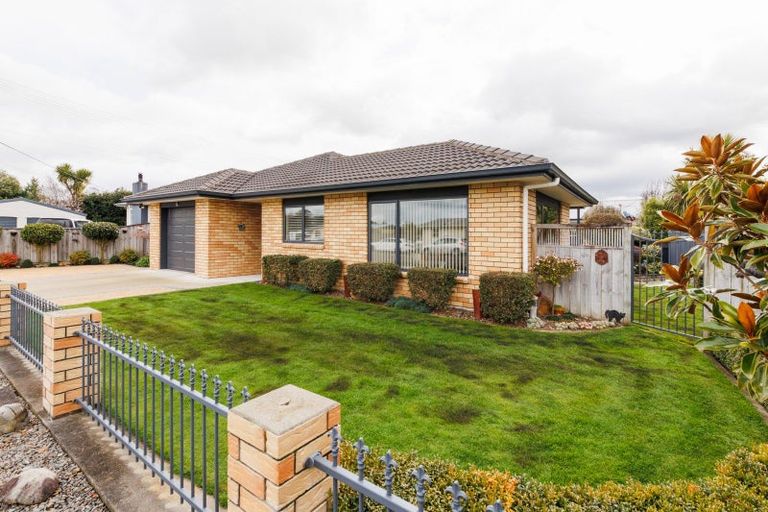 Photo of property in 1a Haggitt Street, Feilding, 4702