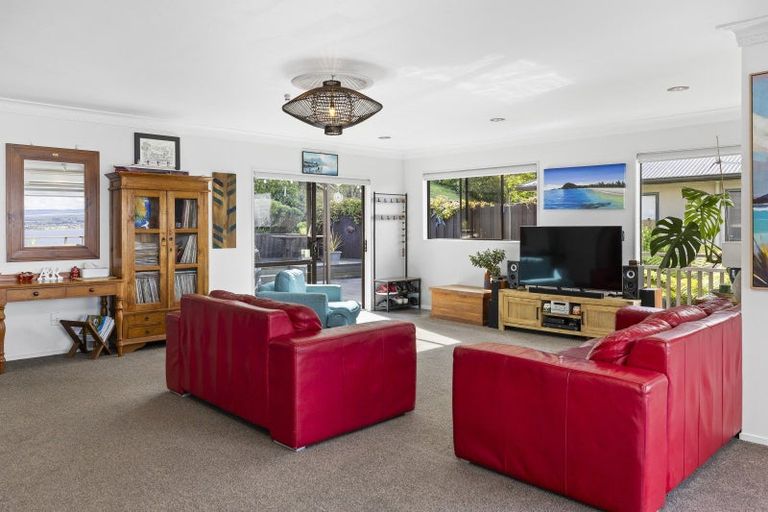 Photo of property in 80 Wakeman Road, Acacia Bay, Taupo, 3330