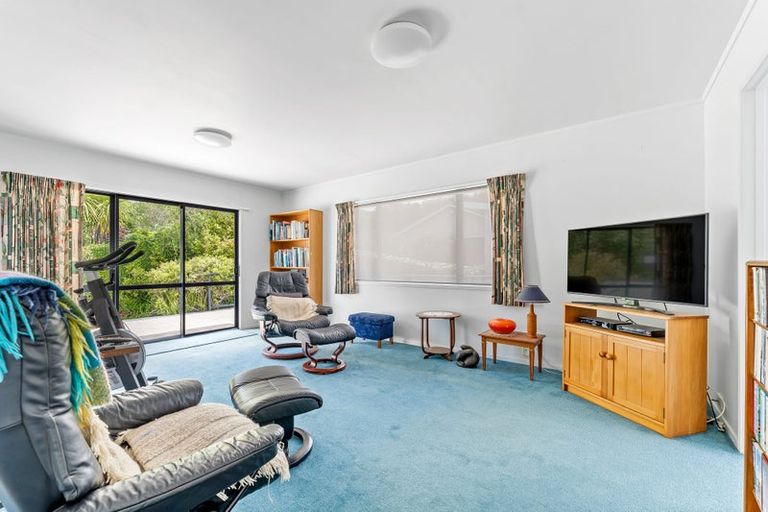 Photo of property in 8 Northview Road, Stanmore Bay, Whangaparaoa, 0932