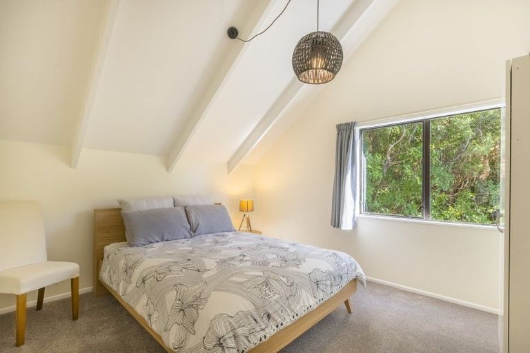 Photo of property in 93 Norton Park Grove, Waterloo, Lower Hutt, 5011