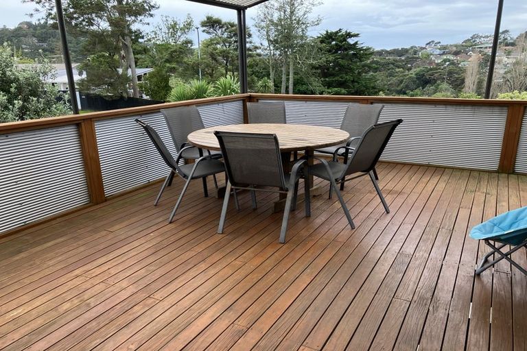 Photo of property in 76 Lauderdale Road, Birkdale, Auckland, 0626