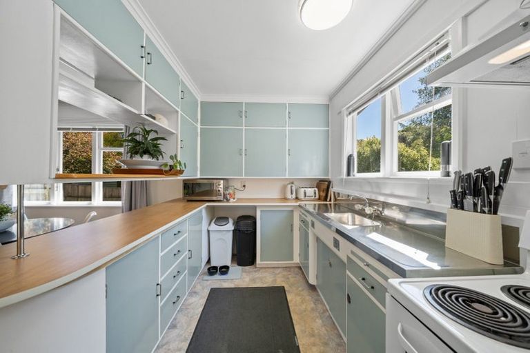 Photo of property in 273 Middleton Road, Glenside, Wellington, 6037