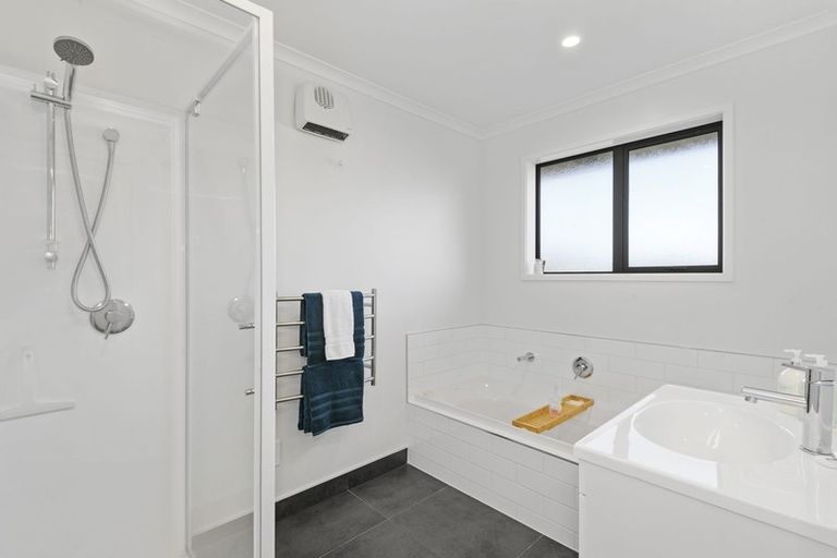 Photo of property in 31 Lydiard Drive, Rolleston, 7615