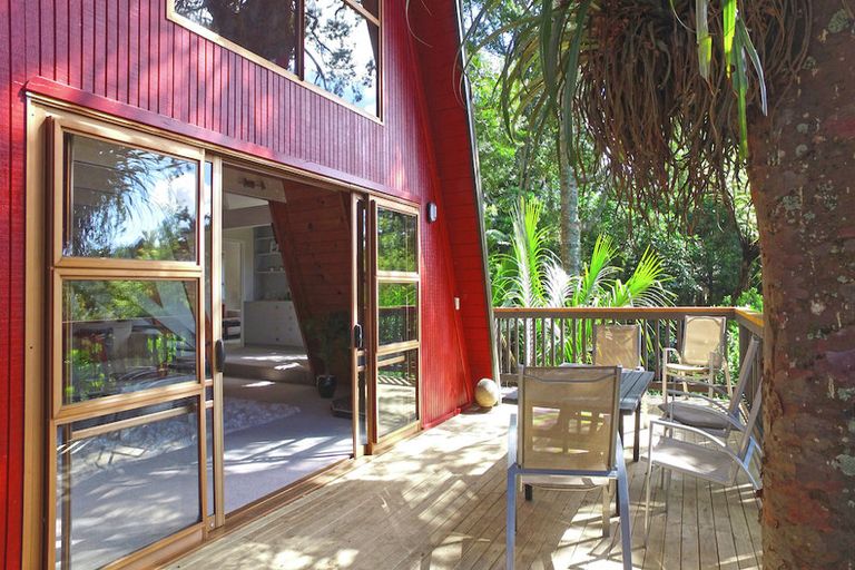 Photo of property in 336 Huia Road, Titirangi, Auckland, 0604