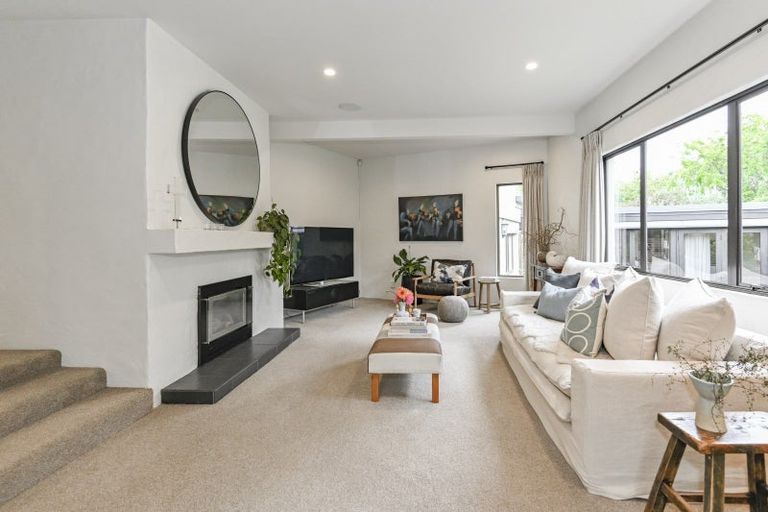 Photo of property in 3 Greenwood Road, Havelock North, 4130