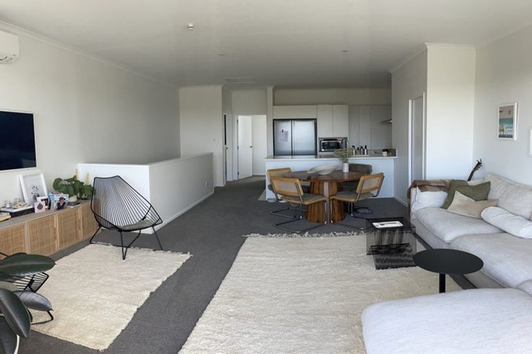 Photo of property in 31/1 Scott Road, Hobsonville, Auckland, 0616