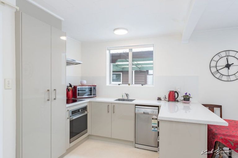 Photo of property in 22f2- Liverpool Street, Trentham, Upper Hutt, 5018