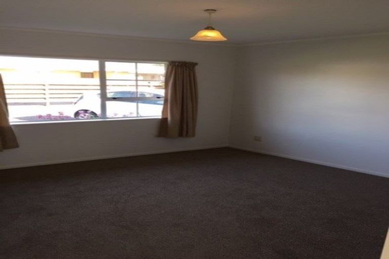 Photo of property in 21a Riverside Road, Orewa, 0931