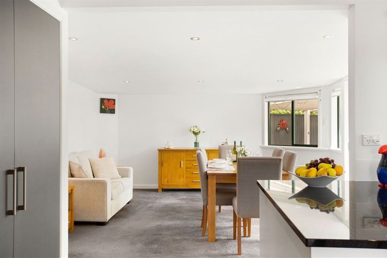 Photo of property in 22a/1 Tomo Street, New Lynn, Auckland, 0600