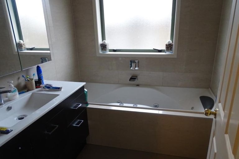 Photo of property in 7 Belcoo Crescent, East Tamaki, Auckland, 2013