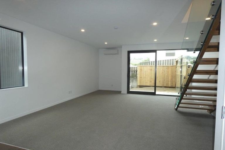 Photo of property in 11/20u Trent Street, Island Bay, Wellington, 6023