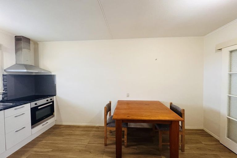 Photo of property in 14 Kiwi Court, Roslyn, Palmerston North, 4414