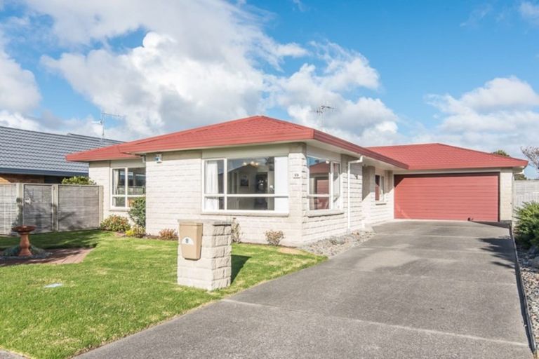 Photo of property in 19 Sunburst Court, Paraparaumu Beach, Paraparaumu, 5032