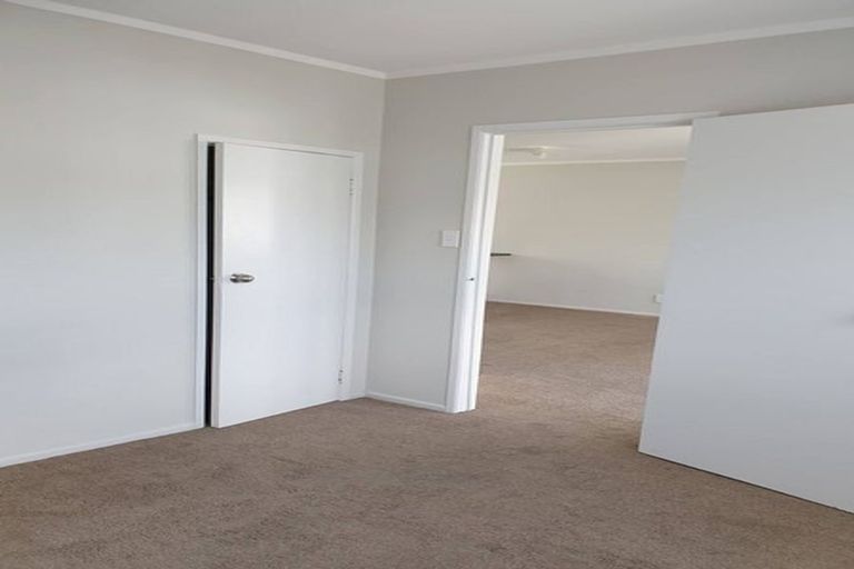 Photo of property in 1/16 Cambridge Road, Manurewa, Auckland, 2102