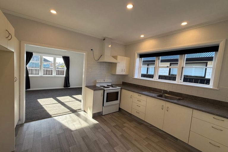 Photo of property in 5 Queen Street, Brighton, Dunedin, 9035