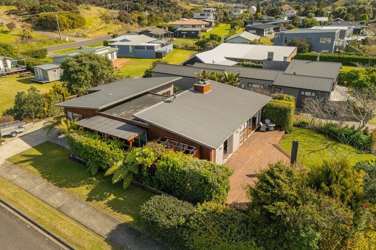 Photo of property in 103 Anarake Street, Whangapoua, Coromandel, 3582
