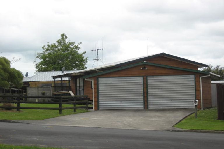 Photo of property in 74 Fred Parsons Court, Te Awamutu, 3800