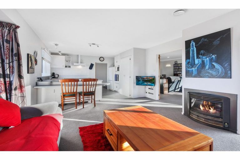 Photo of property in 7 Innisfree Place, Northwood, Christchurch, 8051