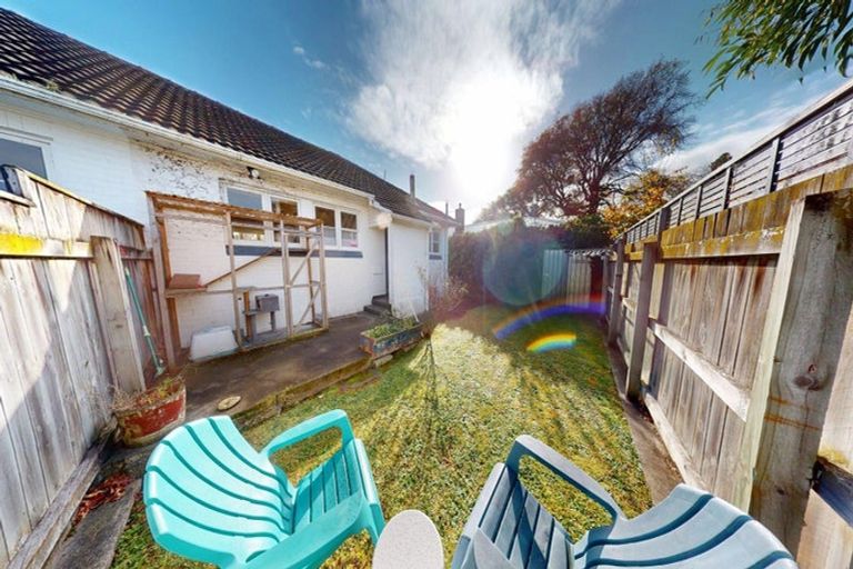 Photo of property in 534 Featherston Street, Roslyn, Palmerston North, 4414