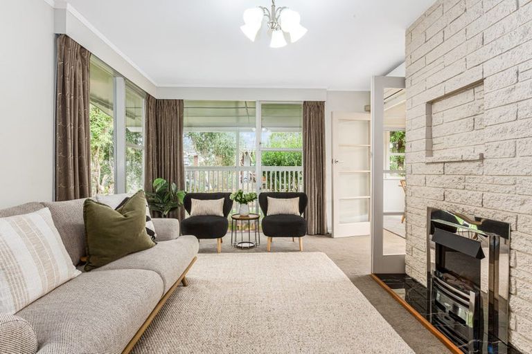 Photo of property in 36 Silverbirch Grove, Churton Park, Wellington, 6037