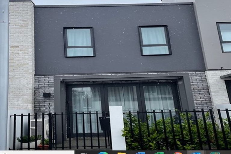 Photo of property in 3/214 Hereford Street, Christchurch Central, Christchurch, 8011