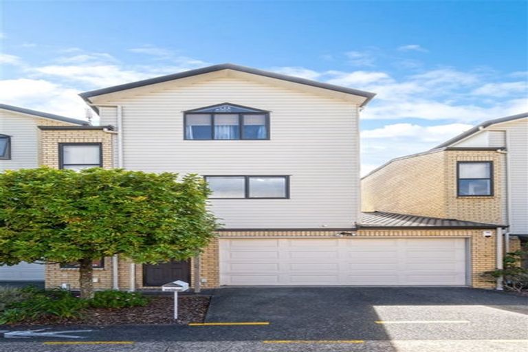 Photo of property in St Claire Village, 35/172 Mcleod Road, Te Atatu South, Auckland, 0610