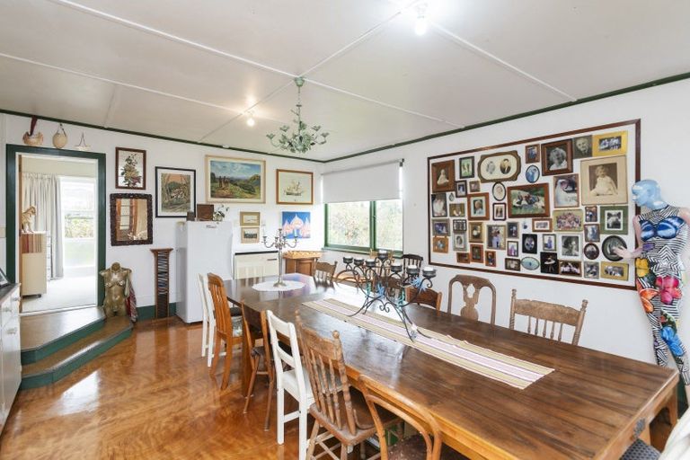Photo of property in 2212 Matawai Road, Te Karaka, 4093