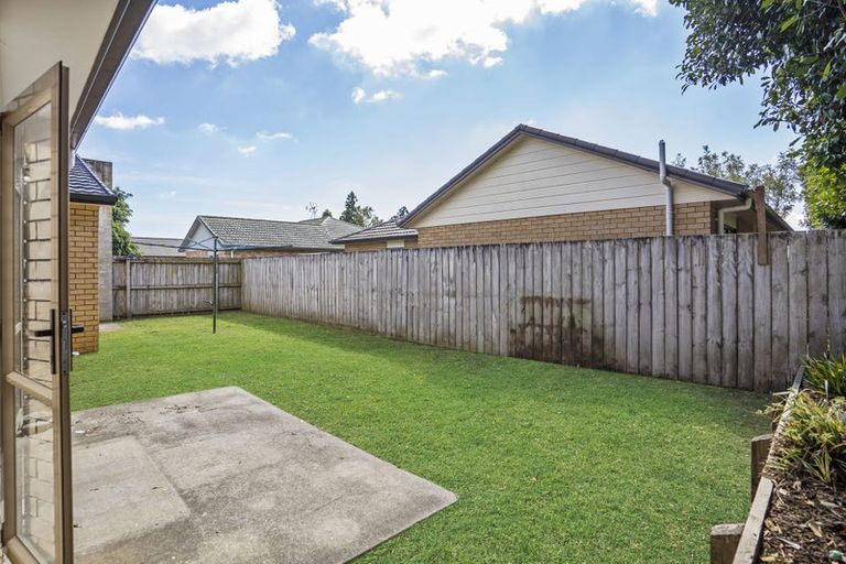 Photo of property in 70d Kayes Road, Pukekohe, 2120