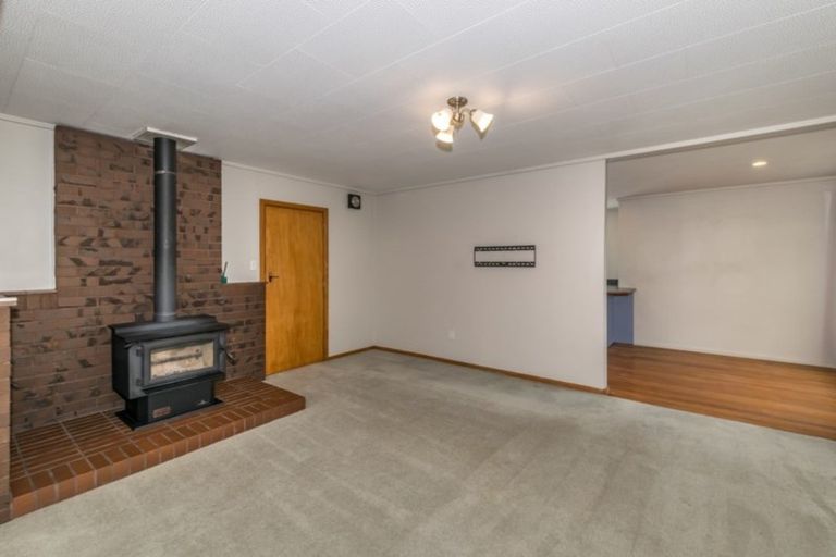 Photo of property in 31 Gladstone Road, Woodend, 7610