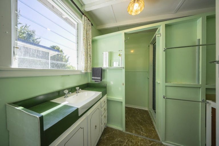 Photo of property in 36 Home Street, Manapouri, 9679