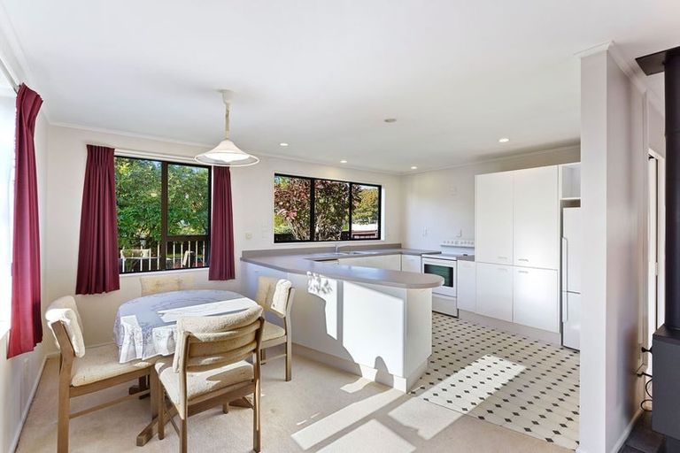 Photo of property in 37 Matai Street, Waikanae, 5036