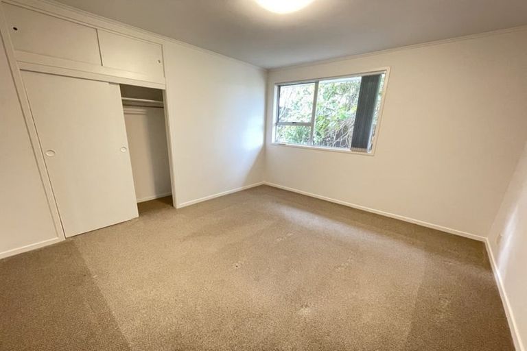 Photo of property in 11 Freya Place, Torbay, Auckland, 0630