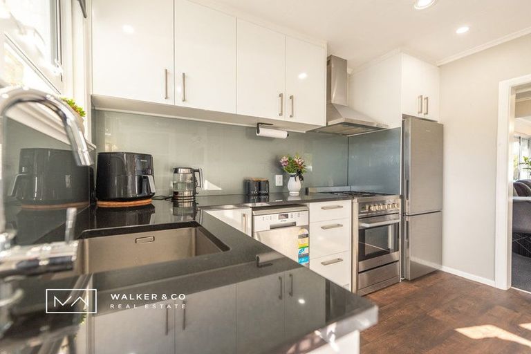 Photo of property in 387a Fergusson Drive, Heretaunga, Upper Hutt, 5018