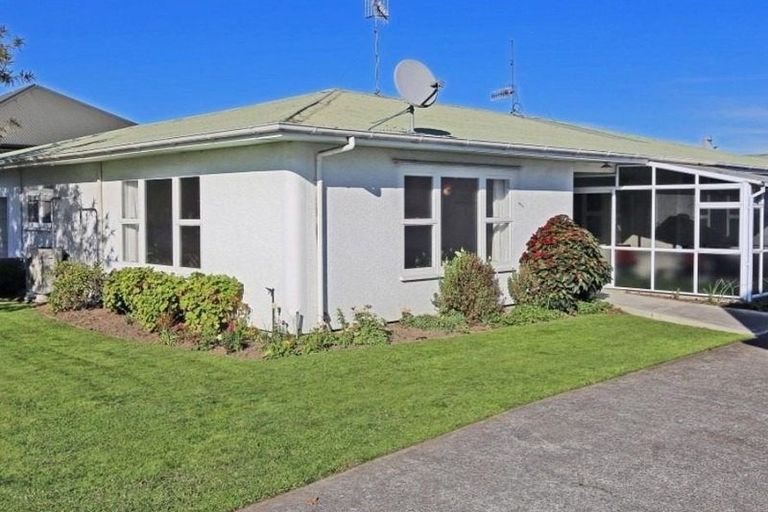 Photo of property in 1/204 Lyndon Road West, Hastings, 4122