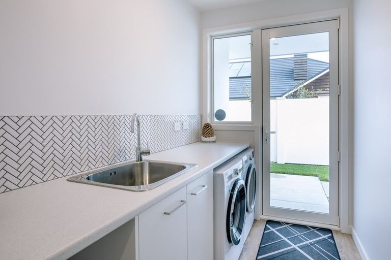 Photo of property in 109 Saint Kilda Road, Cambridge, 3434