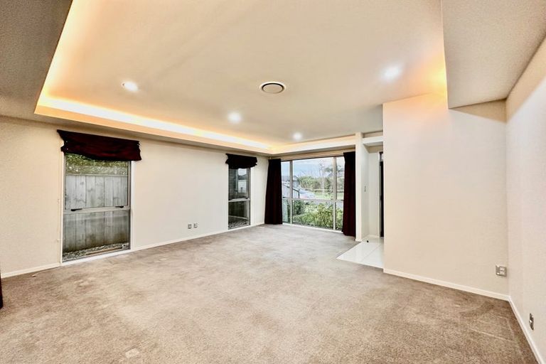 Photo of property in 18 Dromoland Drive, Flat Bush, Auckland, 2019