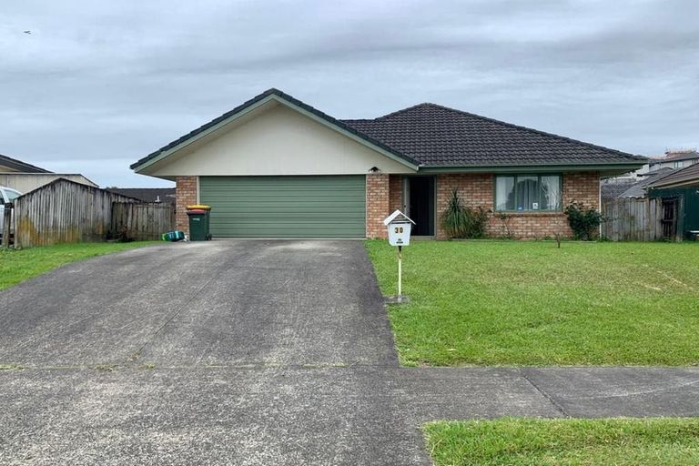 Photo of property in 30 Liddesdale Place, Papakura, 2110