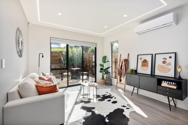 Photo of property in 2b Marina Road, Torbay, Auckland, 0630