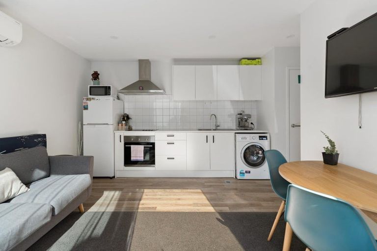 Photo of property in 64 Muster Road, Jacks Point, 9371