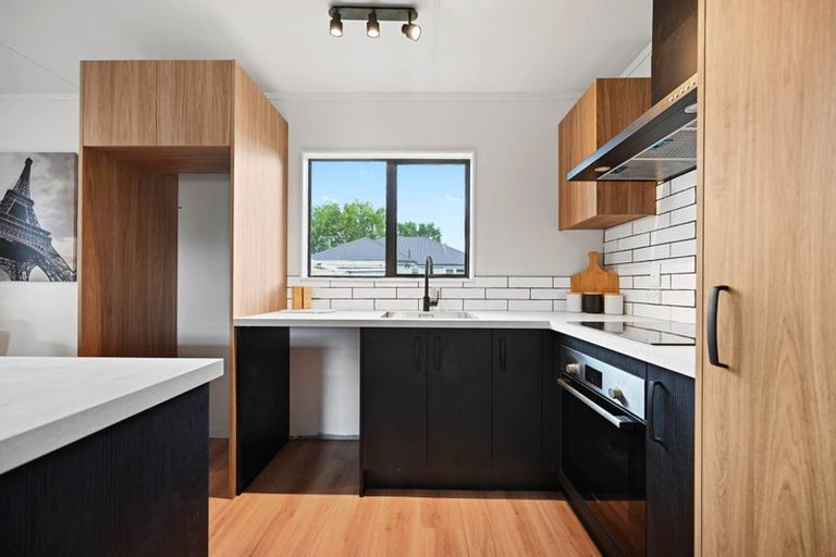 Photo of property in 24 Puriri Street, Wainuiomata, Lower Hutt, 5014