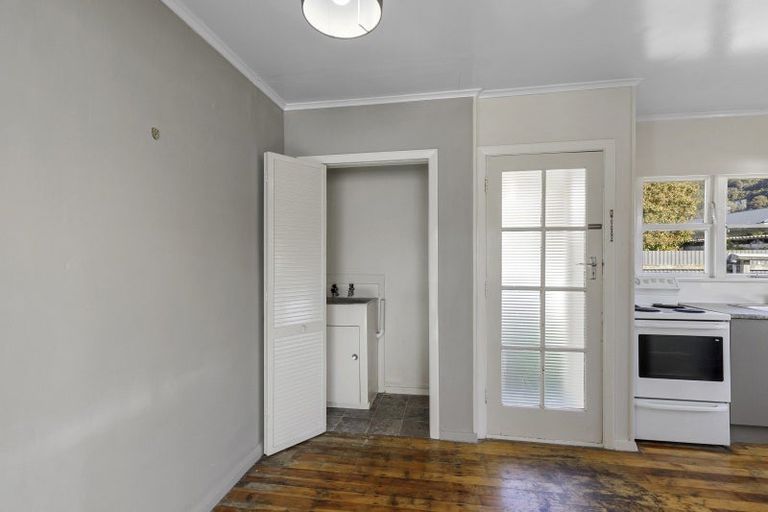 Photo of property in 7a Seddon Street, Wallaceville, Upper Hutt, 5018