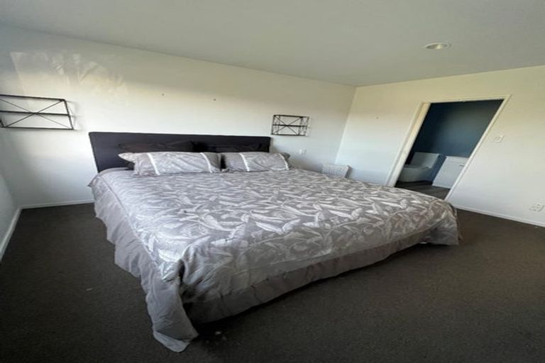 Photo of property in 24g Jozecom Place, Rolleston, 7614