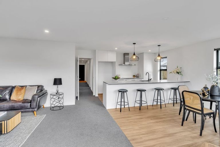 Photo of property in 18 Harlequin Drive, Rolleston, 7614